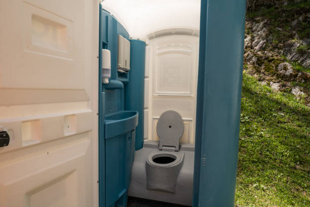 Best Luxury portable toilet rental  in San Bruno, CA